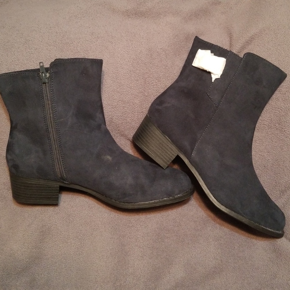 Avon Cushion Walk Booties